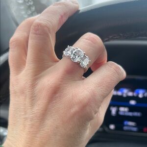 Dazzling Silver Triple Gemstone Ring size 6